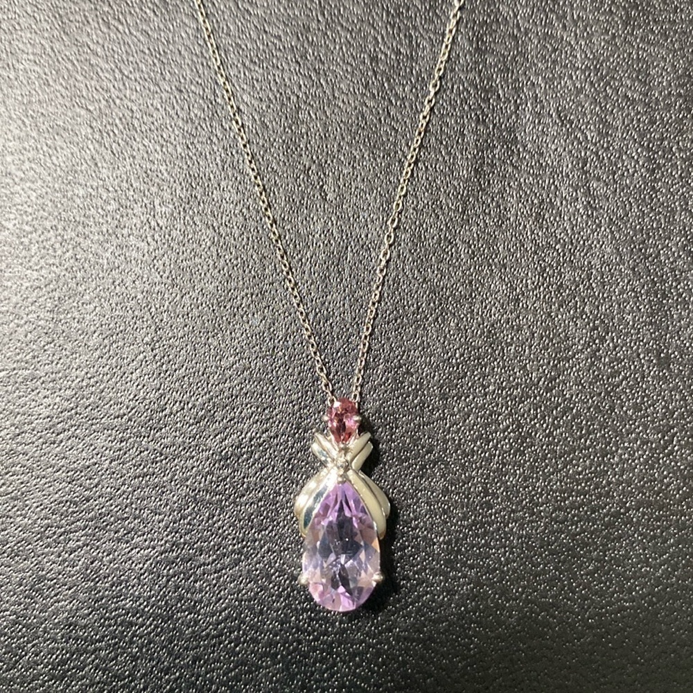 JTV S/S 2.2 8 CTW pink amethyst with pink trim pendant with 18 inch chain - Picture 5 of 7